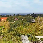 Idyllic Surrounded By Fields Ferienhaus *