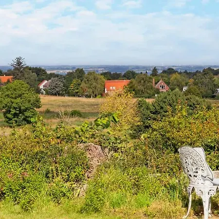 بيت للعطل Idyllic Surrounded By Fields